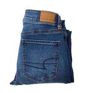 NWT AEO Super Stretch Hi-Rise Skinny Jeans Short